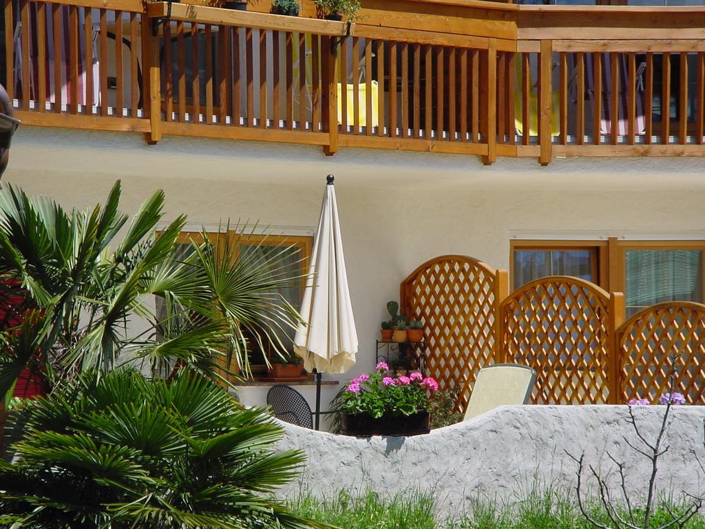 Hammele Appartements Schenna Exterior foto